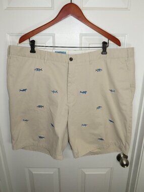 Castaway Nantucket Island Mens Khaki Shorts Shark Tuna AOP Size 44 -9" Inseam
